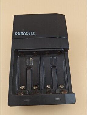 Duracell CEF14NA4 NiMH AA AAA Battery Charger Class 2 Wall Plug 3V